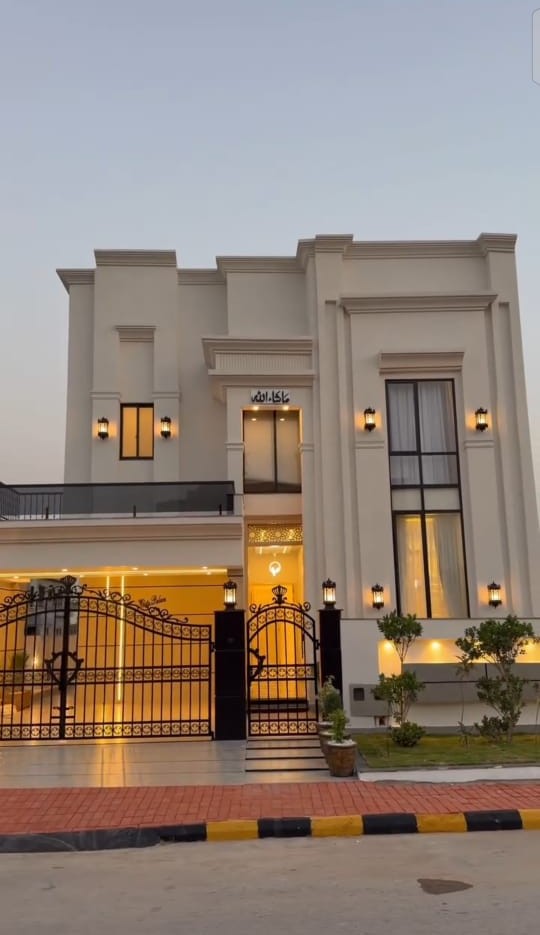 The Five Twenty & Bahria Phase 8 Luxury Villas